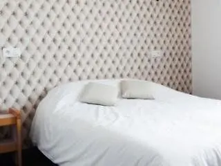 ボーリュ ホテル 2*